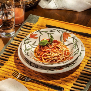 Prato raso Cerâmica Oxford Lírios